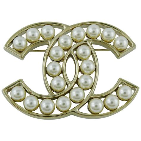 chanel pearl brooch|chanel pearl brooch price.